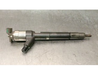 Replacement injector for Opel Astra J Lim. 1.6 CDTi DPF OEM IAM reference 55578075 03S16134 DENSO
