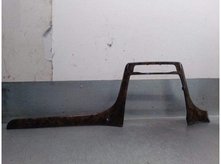 Recambio de molduras delanteras para skoda yeti (5l) 2.0 tdi referencia OEM IAM 5L1858418 5L1858418 