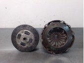 Replacement clutch kit for Citroën C4 Berlina 1.6 16V HDi OEM IAM reference 2051G4 2051G4 