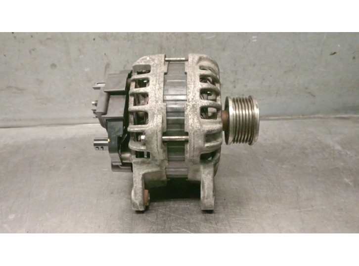 Recambio de alternador para dacia dokker 1.5 dci diesel fap cat referencia OEM IAM 231005933R 231005933R F000BL07G6 BOSCH
