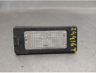 Recambio de piloto matricula para skoda yeti (5l) 2.0 tdi referencia OEM IAM 5N0943021B 5N0943021B 