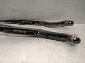 Replacement front right wiper arm for Kia Optima 1.7 CRDi CAT OEM IAM reference 98321D4000 98321D4000 