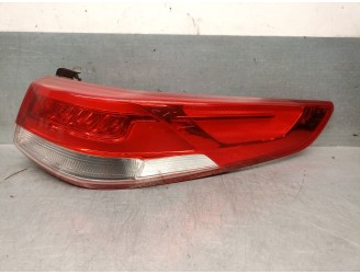 Recambio de piloto trasero derecho para kia optima 1.7 crdi cat referencia OEM IAM 92402D4200 92402D4200 