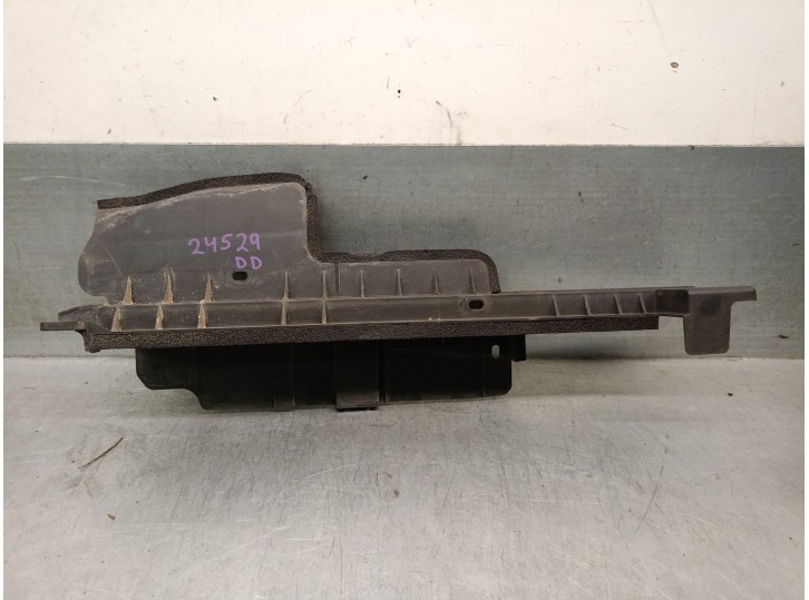 Recambio de molduras delanteras para kia optima 1.7 crdi cat referencia OEM IAM 29134D400 29134D4000 