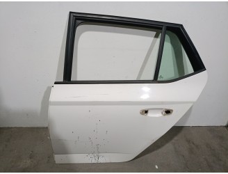 Recambio de puerta trasera izquierda para skoda fabia iii (nj3) 1.0 referencia OEM IAM 6V6833055A 6V6833055A 