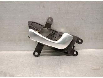 Replacement front left interior door handle for Kia Optima 1.7 CRDi CAT OEM IAM reference 82620D4030SA1 82620D4030SA1 