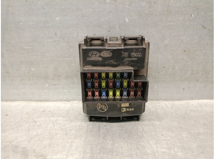 Recambio de caja reles / fusibles para kia optima 1.7 crdi cat referencia OEM IAM 91950D4640  