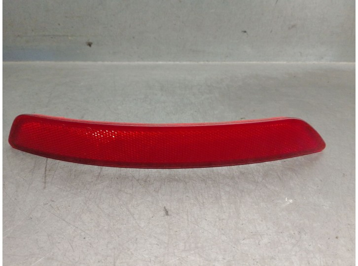 Recambio de piloto trasero derecho paragolpes para skoda yeti (5l) 2.0 tdi referencia OEM IAM 5L0945106A 5L0945106A 