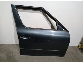 Recambio de puerta delantera derecha para skoda yeti (5l) 2.0 tdi referencia OEM IAM 5L0831056 5L0831056 