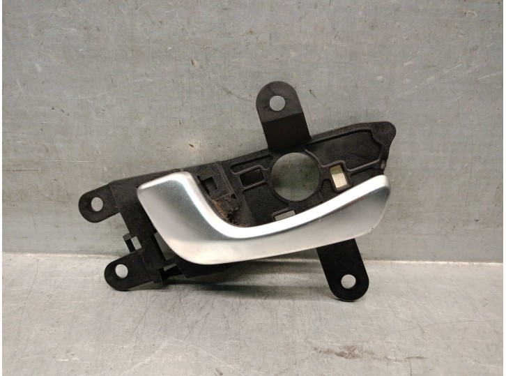 Recambio de maneta interior trasera izquierda para kia optima 1.7 crdi cat referencia OEM IAM 83610D4030SA1 83610D4030SA1 