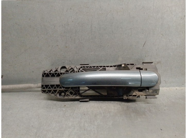 Recambio de maneta exterior delantera derecha para skoda yeti (5l) 2.0 tdi referencia OEM IAM 5N0839885H 5L0837885C 