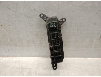 Recambio de interruptor para kia optima 1.7 crdi cat referencia OEM IAM 84656D4002  