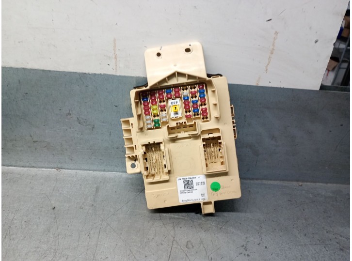 Recambio de caja reles / fusibles para kia optima 1.7 crdi cat referencia OEM IAM 91950D4111  