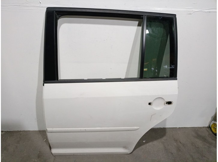 Recambio de puerta trasera izquierda para volkswagen touran (1t3) 1.6 tdi referencia OEM IAM CAY  
