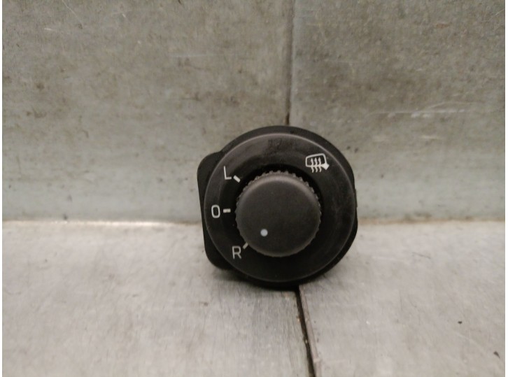 Recambio de mando retrovisor para skoda fabia iii (nj3) 1.0 referencia OEM IAM 5JB959565 5JB959565REH 