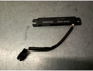 Recambio de antena para kia optima 1.7 crdi cat referencia OEM IAM 95420D4100 