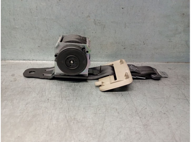 Recambio de cinturon seguridad trasero central para kia optima 1.7 crdi cat referencia OEM IAM 89850D4200 89850D4200BHH 