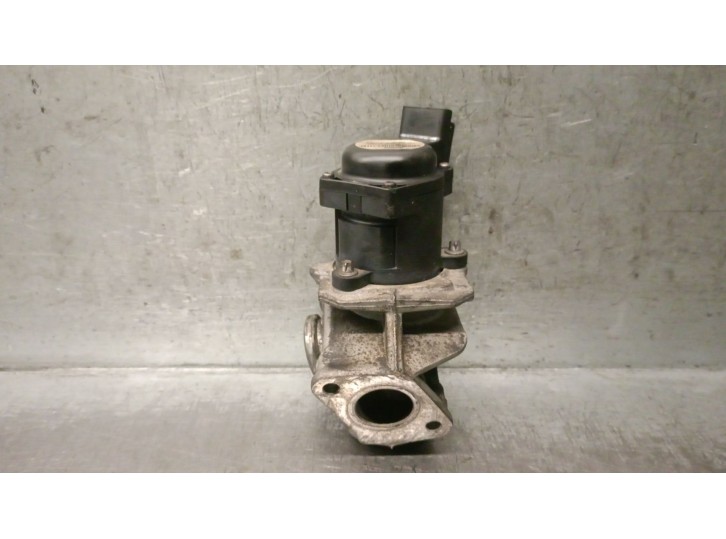 Recambio de valvula egr para citroën c3 ii 1.4 referencia OEM IAM 9673258680 1618N8 V29007306 VALEO