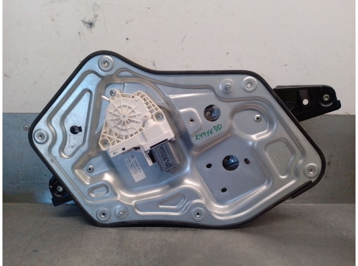 Recambio de elevalunas delantero derecho para skoda yeti (5l) 2.0 tdi referencia OEM IAM 5L0837402A 8K0959812A 
