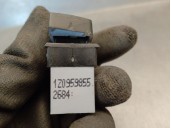 Recambio de mando elevalunas trasero izquierdo para skoda yeti (5l) 2.0 tdi referencia OEM IAM 1Z0959855 1Z0959855 