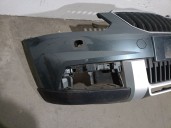 Recambio de paragolpes delantero para skoda yeti (5l) 2.0 tdi referencia OEM IAM 5L0807221P 5L0807221P 