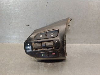Recambio de mando volante para kia sorento iii (um) 2.2 crdi referencia OEM IAM 96700C5750 96700C5750 