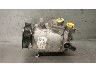 Recambio de compresor aire acondicionado para seat leon (1p1) 1.6 tdi referencia OEM IAM 5N0820803A 5N0820803 01140562 DELPHI