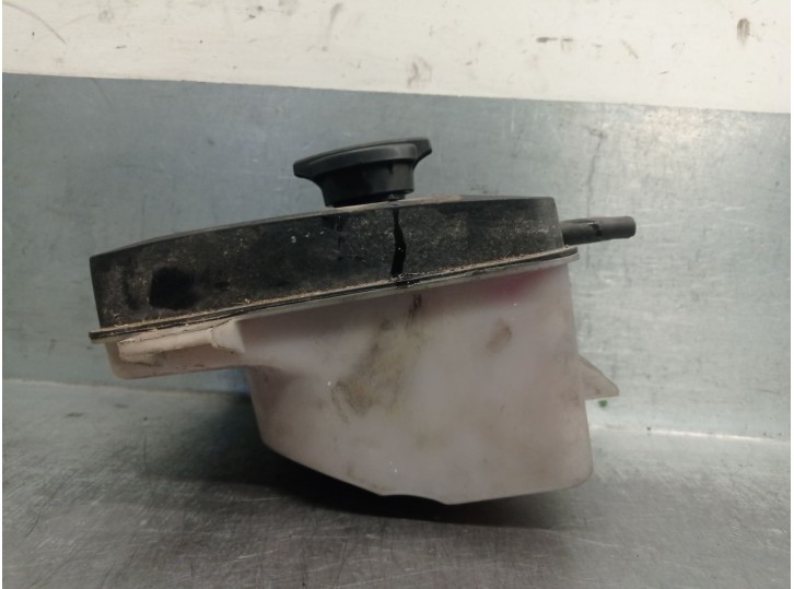 Recambio de deposito expansion para kia optima 1.7 crdi cat referencia OEM IAM 25430C1100 25430D4000 