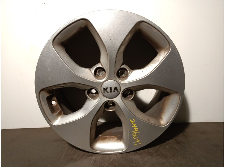 Recambio de llanta para kia carens iv 1.7 crdi referencia OEM IAM 52910A4150 R166.5JX16OFFSET48.5 