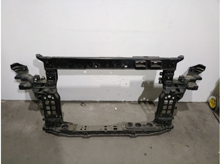 Recambio de panel frontal para kia sorento iii (um) 2.2 crdi referencia OEM IAM 64101C5000 64101C5000 