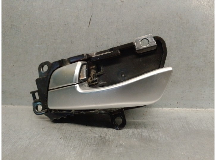 Recambio de maneta interior trasera izquierda para kia sorento iii (um) 2.2 crdi referencia OEM IAM 82610C5010SA1 82610C5010SA1 