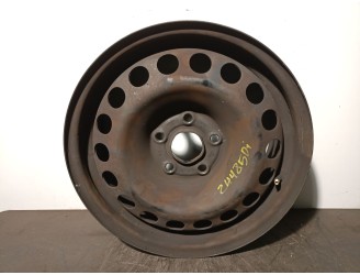 Recambio de llanta para chevrolet aveo 1.3 diesel cat referencia OEM IAM 95040748 R15X6JH2IS39 