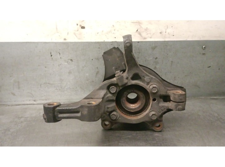 Recambio de mangueta delantera derecha para kia optima 1.7 crdi cat referencia OEM IAM 51716C1000 51716C1000 