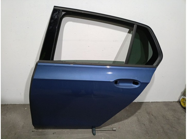 Recambio de puerta trasera izquierda para volkswagen golf viii (cd1, da1) 1.5 etsi referencia OEM IAM 5H4833055L 5H4833055L 