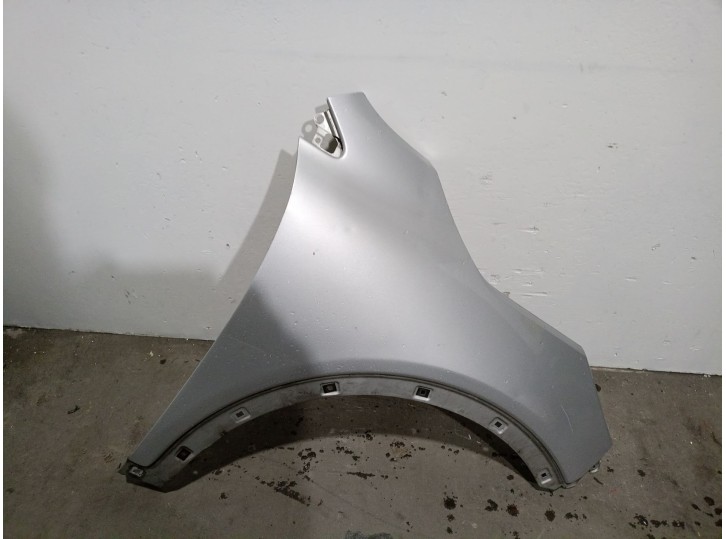 Recambio de aleta delantera derecha para kia sorento iii (um) 2.2 crdi referencia OEM IAM 66321C5000 66321C5000 