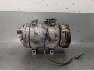 Recambio de compresor aire acondicionado para audi a4 berlina (b5) 1.8 referencia OEM IAM 8D0260805D 8D0260805M 