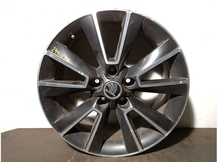 Recambio de llanta para skoda yeti (5l) 2.0 tdi referencia OEM IAM 5L0601025F R177JX17H2ET45 