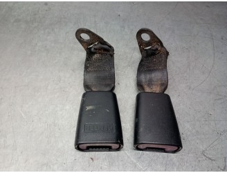 Recambio de enganche cinturon trasero izquierdo para alfa romeo 156 (116) 1.9 jtd cat referencia OEM IAM 156018311 156018311 