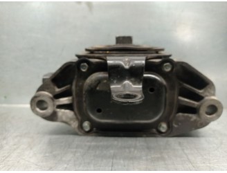 Replacement gearbox mount for Kia Optima 1.7 CRDi CAT OEM IAM reference 21830D4400 21830D4400 