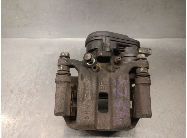 Recambio de pinza freno trasera derecha para kia optima 1.7 crdi cat referencia OEM IAM 58230D4550 58230D4550 MOBIS