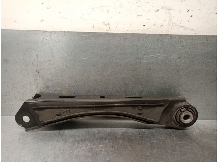 Recambio de brazo suspension inferior trasero izquierdo para kia optima 1.7 crdi cat referencia OEM IAM 55250D4700 55250D4700 