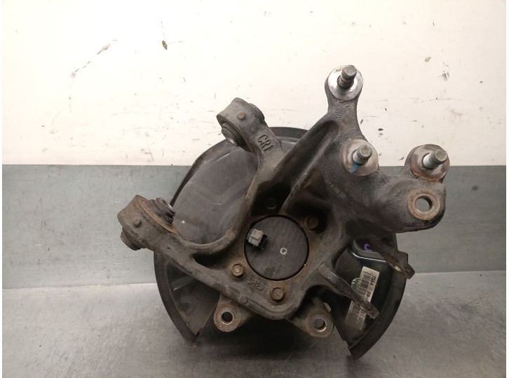 Recambio de mangueta trasera derecha para kia optima 1.7 crdi cat referencia OEM IAM 52720C1100 52720C1100 