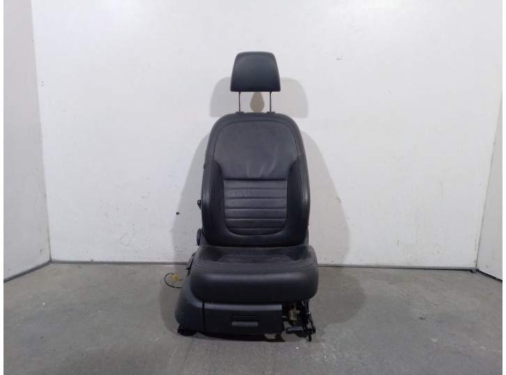 Recambio de asiento delantero derecho para skoda yeti (5l) 2.0 tdi referencia OEM IAM 8R0881106N 8R0881106N 
