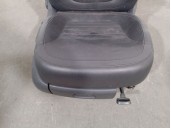 Recambio de asiento delantero derecho para skoda yeti (5l) 2.0 tdi referencia OEM IAM 8R0881106N 8R0881106N 