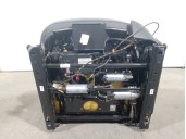 Recambio de asiento delantero izquierdo para skoda yeti (5l) 2.0 tdi referencia OEM IAM 8R0881105P 