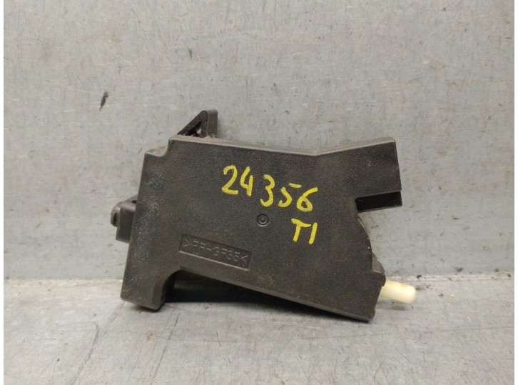 Recambio de motor tapa deposito combustible para kia sorento iii (um) 2.2 crdi referencia OEM IAM 81590C5000 81590C5000 