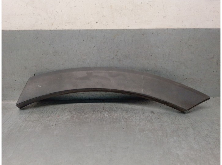 Recambio de aletin trasero izquierdo para kia sorento iii (um) 2.2 crdi referencia OEM IAM 87741C5000 