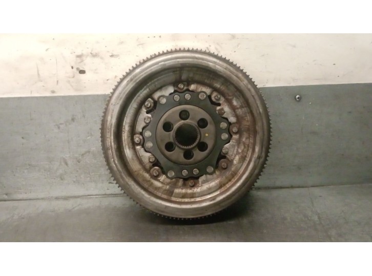 Recambio de volante motor para skoda yeti (5l) 2.0 tdi referencia OEM IAM 03L105266DC 03L105266DC 