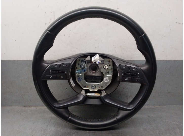Recambio de volante para hyundai bayon (bc3) 1.2 mpi referencia OEM IAM 56100Q0DB0NNB 56100Q0DB0NNB 
