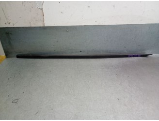 Recambio de molduras delanteras para volkswagen golf viii (cd1, da1) 1.5 etsi referencia OEM IAM 5H0854328A 5H0854328A 